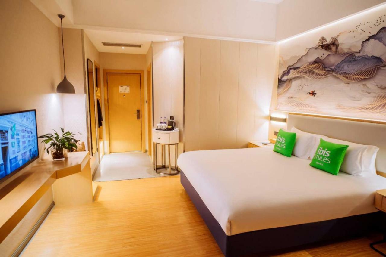 Ibis Styles Guangzhou Panyu Shiqiao Hotel Exteriör bild