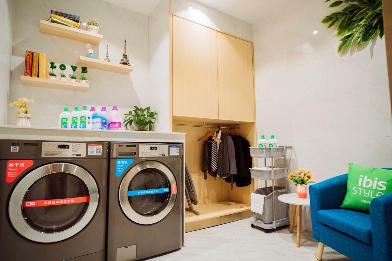 Ibis Styles Guangzhou Panyu Shiqiao Hotel Exteriör bild