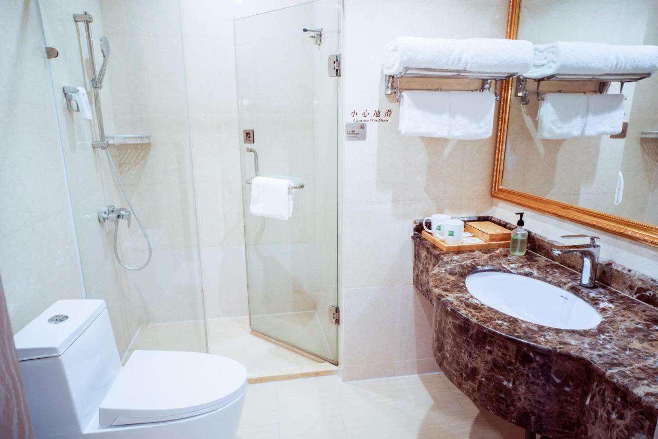 Ibis Styles Guangzhou Panyu Shiqiao Hotel Exteriör bild