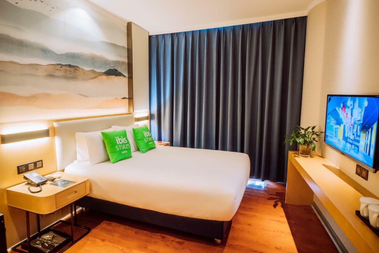 Ibis Styles Guangzhou Panyu Shiqiao Hotel Exteriör bild